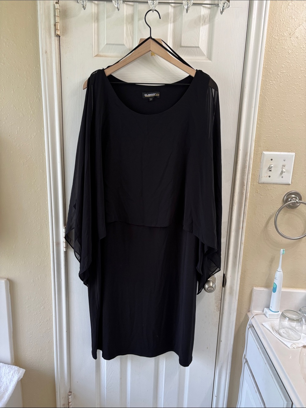 Glamour night - Egypt Chiffon Overlay Midi Dress in Black. NWOT